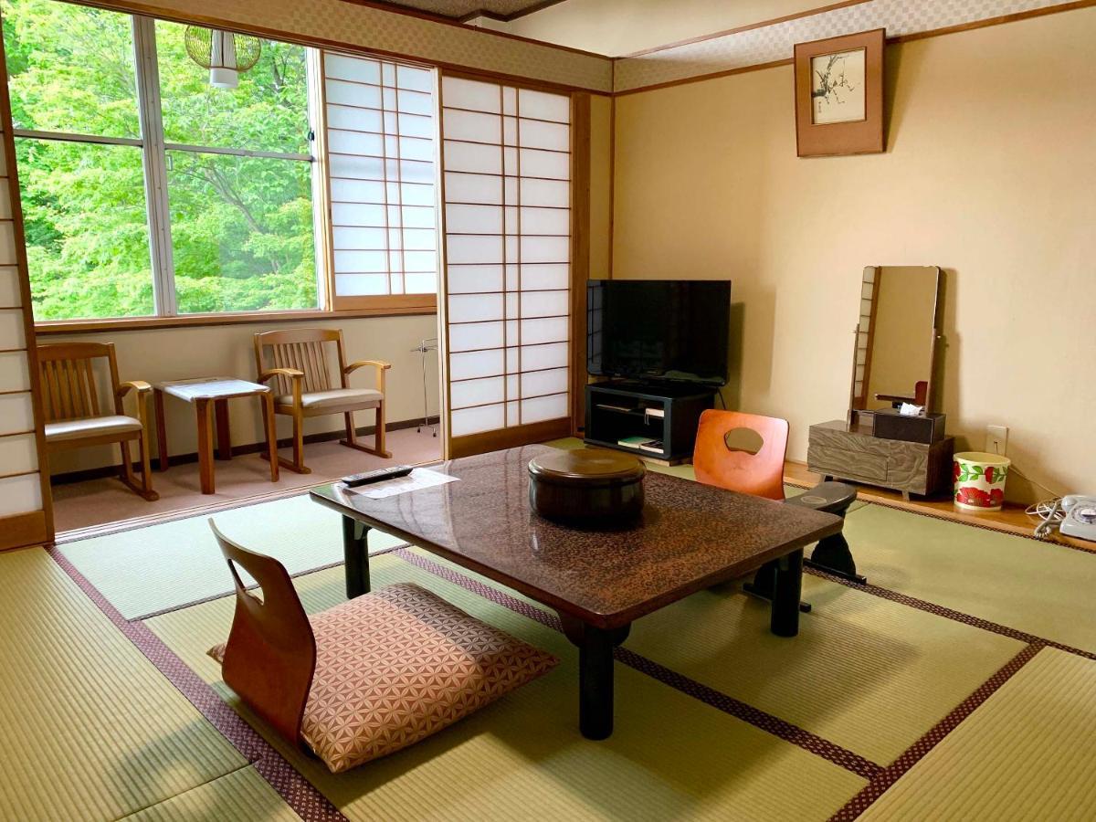 草津温泉 桐島屋旅館 エクステリア 写真