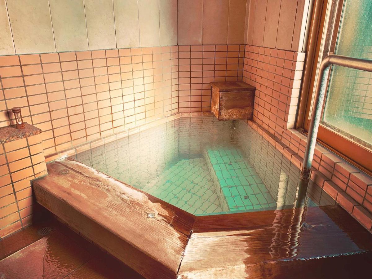 草津温泉 桐島屋旅館 エクステリア 写真