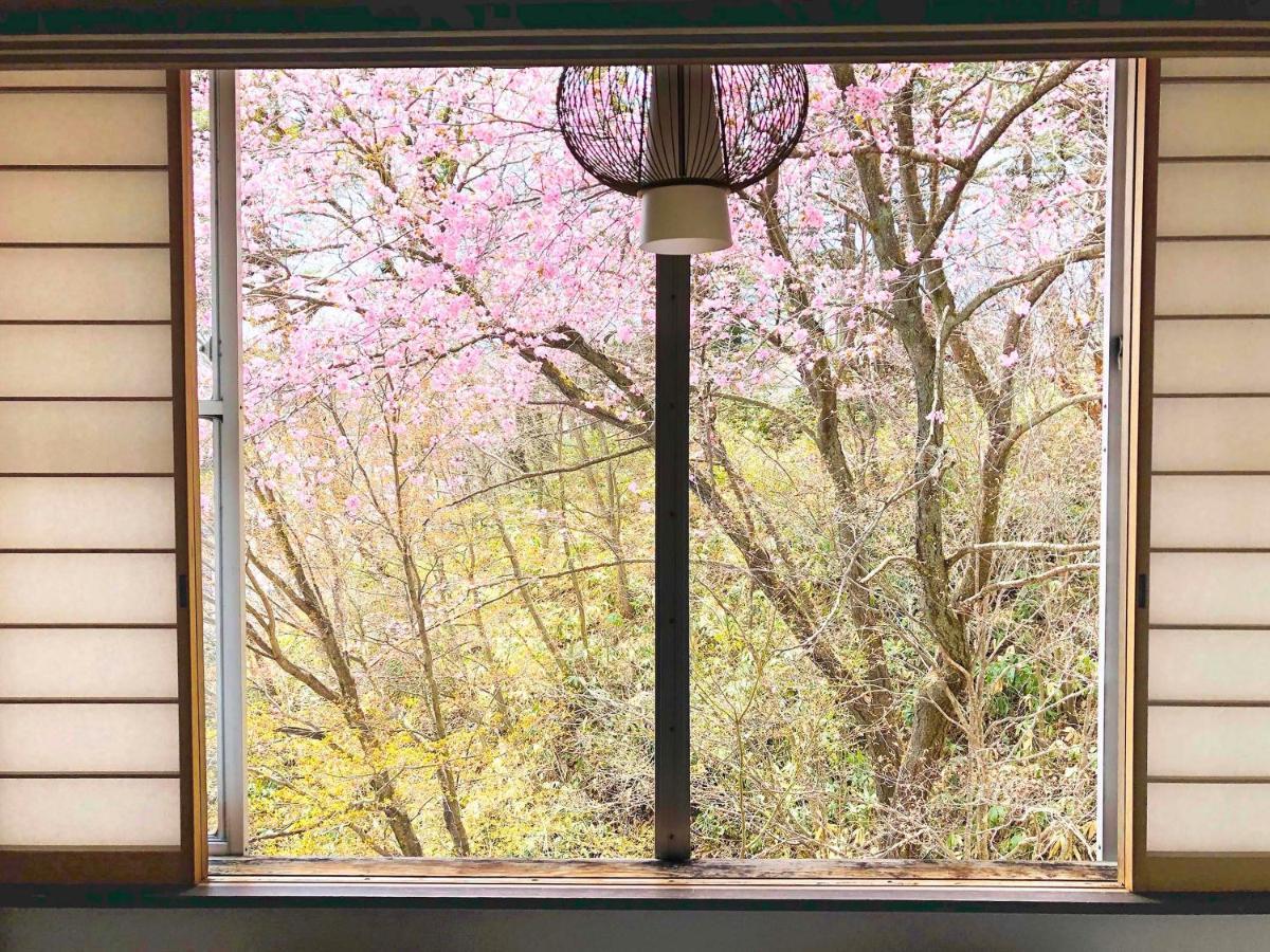 草津温泉 桐島屋旅館 エクステリア 写真