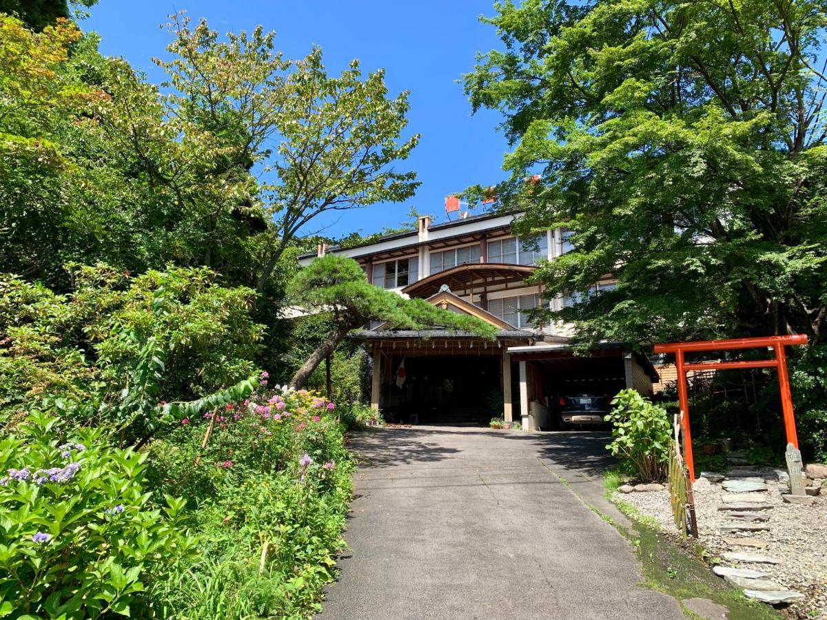 草津温泉 桐島屋旅館 エクステリア 写真